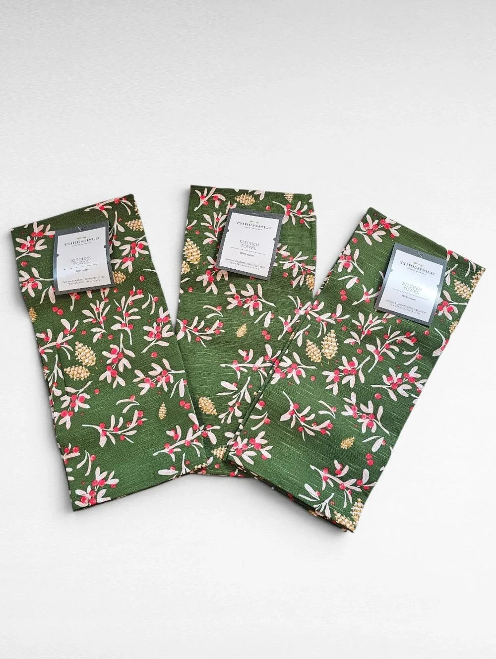 Threshold 3 Pack Cotton Kitchen Towel Green With Winter Berries